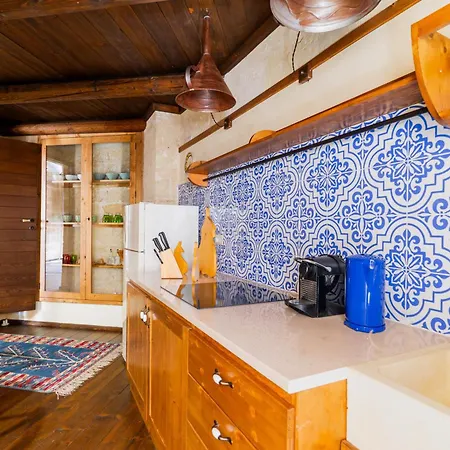 Dimora Pisanelli Specchia