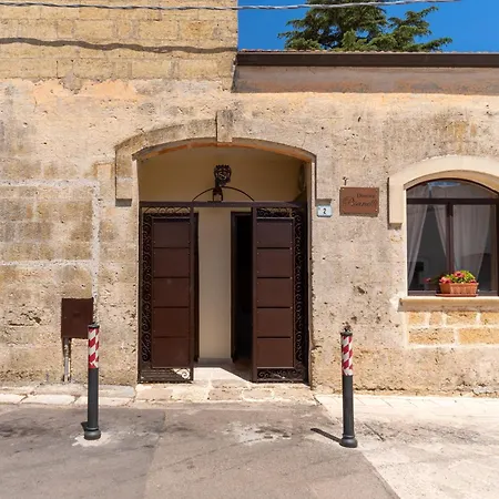 Dimora Pisanelli Specchia